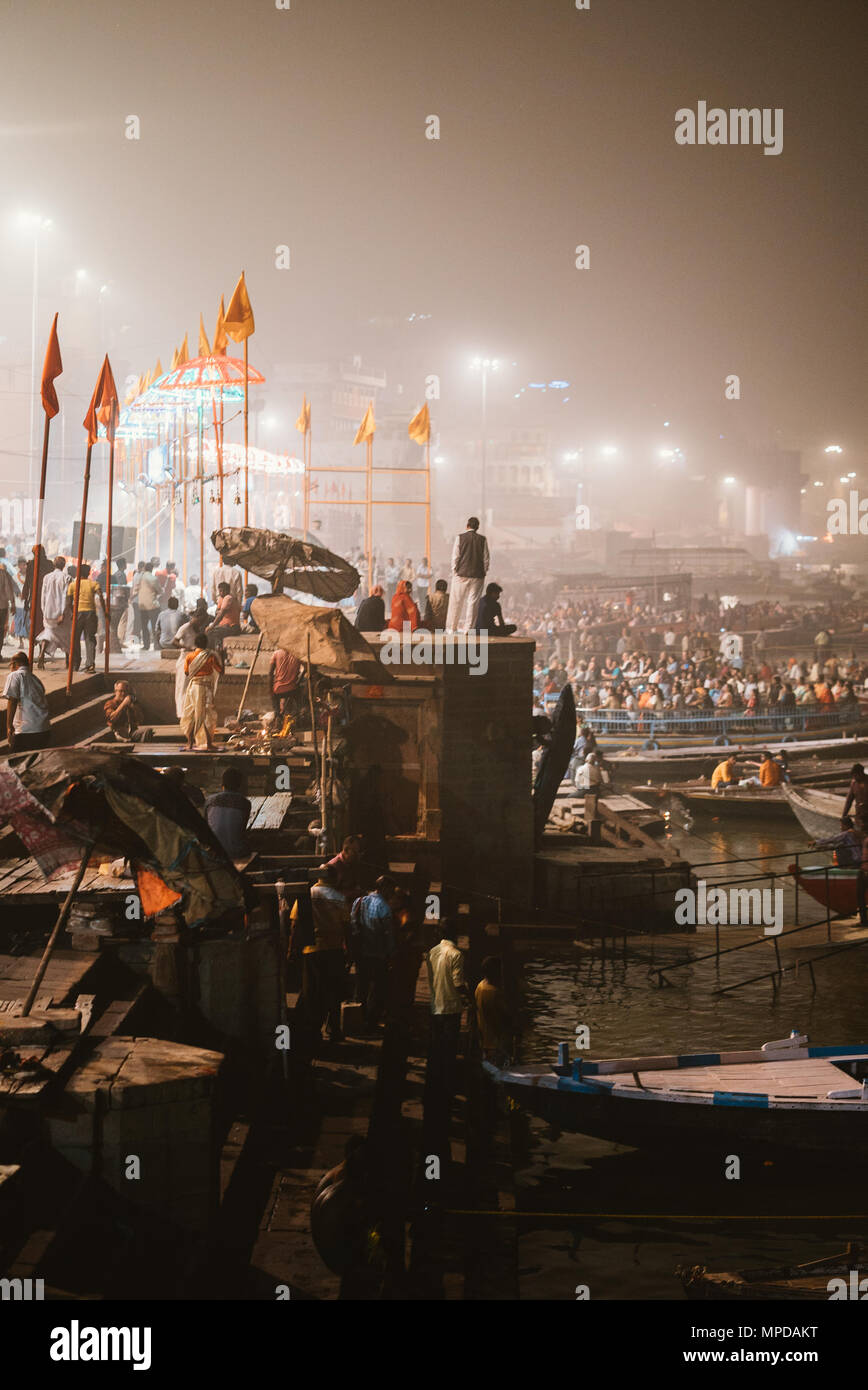 Esplorare Varanasi, India Foto Stock