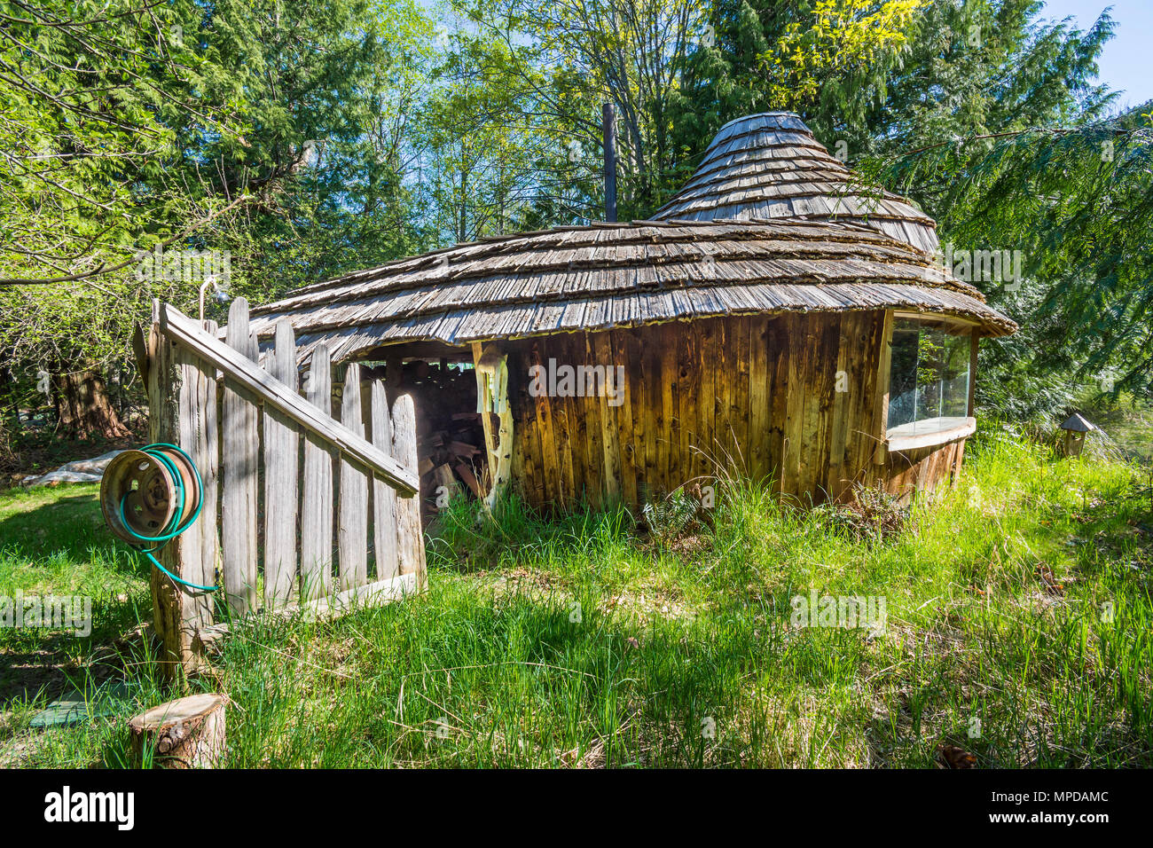 Sauna privata nel bosco, Hornby Isola, BC, Canada. Foto Stock
