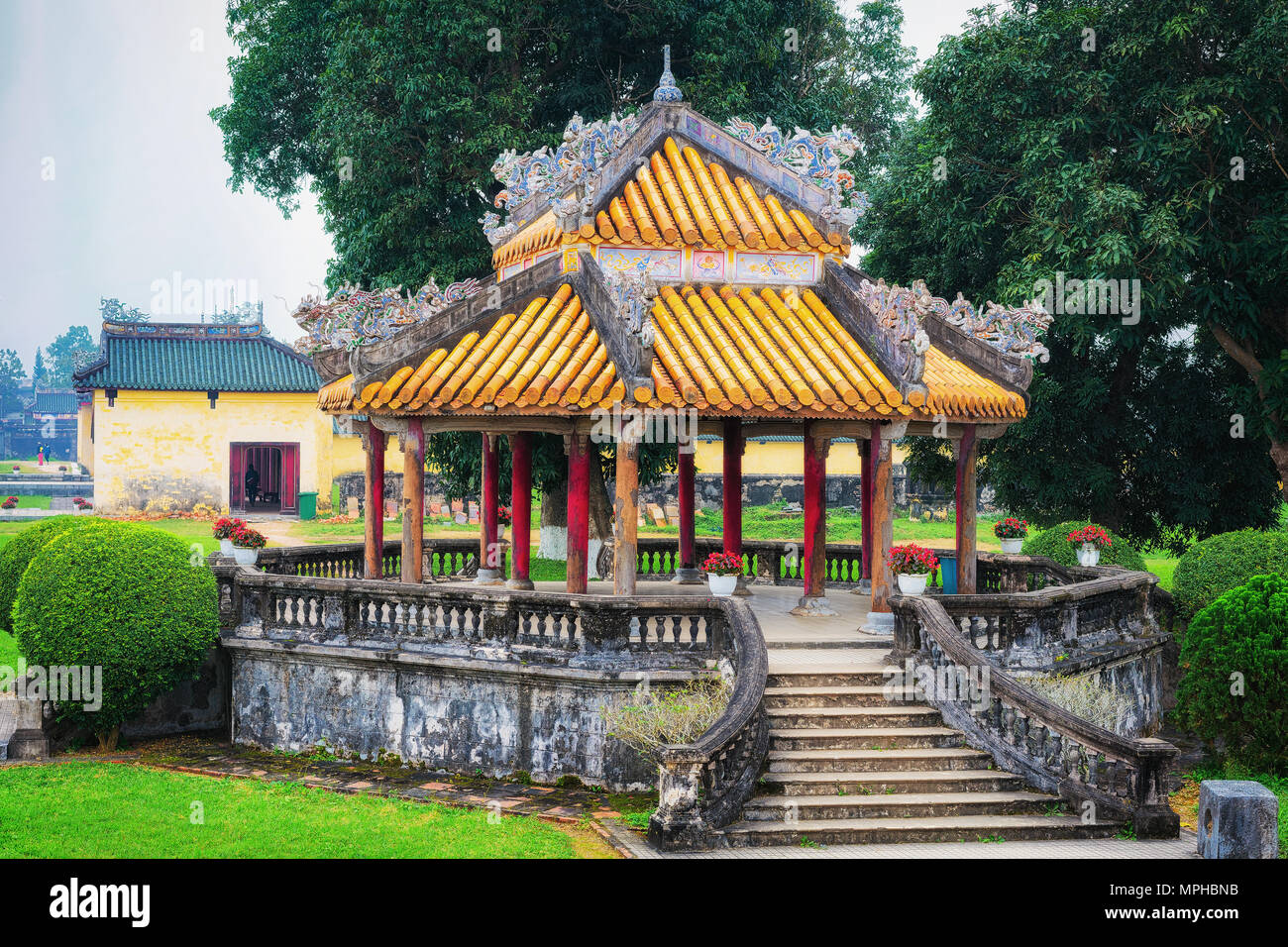 Pagoda in città Emperial quello dei Kinh thanh in tinta, Vietnam Foto Stock