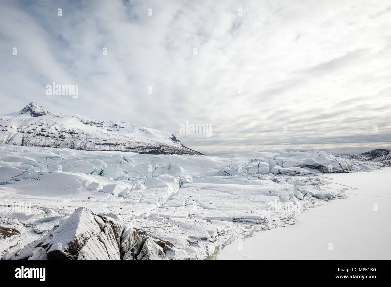 Svinafellsjökull lingua del ghiacciaio in inverno Foto Stock