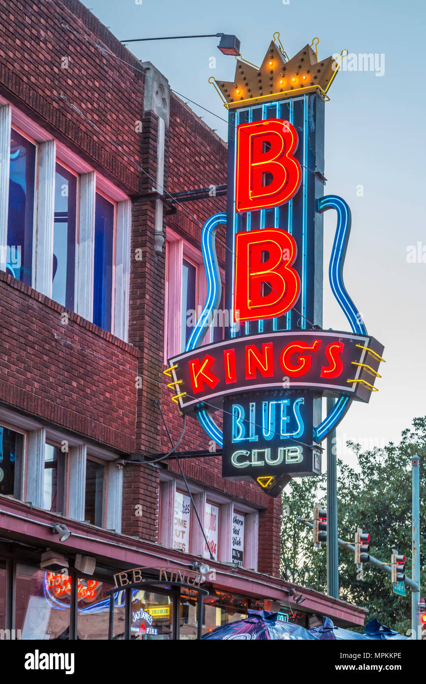 Storica Beale Street, conosciuta come la casa dei Blues a Memphis, Tennessee, Stati Uniti Foto Stock