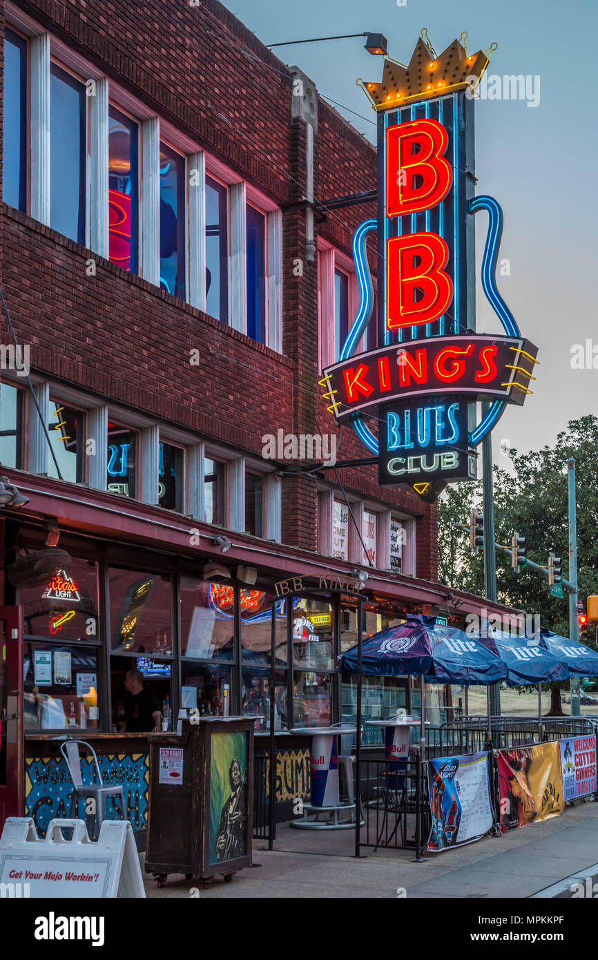 Storica Beale Street, conosciuta come la casa dei Blues a Memphis, Tennessee, Stati Uniti Foto Stock