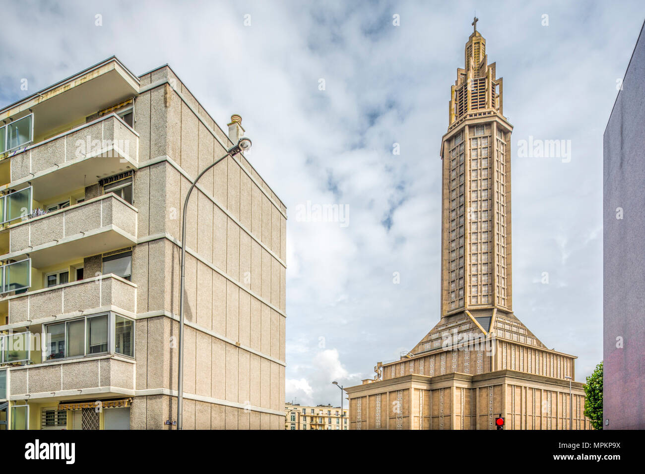 San Giuseppe Chiesa, Le Havre, Francia, design da Auguste Perret (1951-1958) Foto Stock