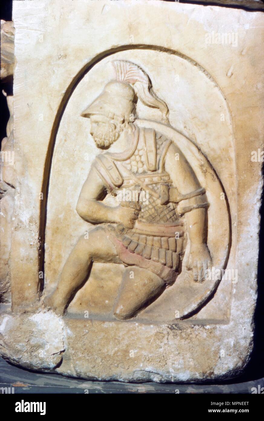 Soldato etrusco indossando inizio Mail a catena, sarcofago, Chiusi, c 3 secolo AC-2nd secolo A.C. Artista: sconosciuto. Foto Stock