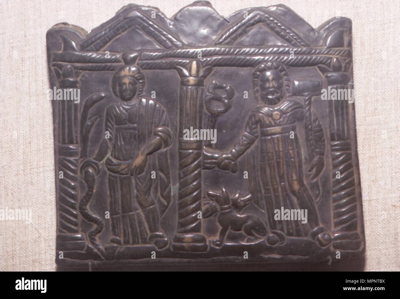 Targa di bronzo della dea celtica Epona e un guerriero Dio, Ungheria, 1a-3rd secolo artista: sconosciuto. Foto Stock