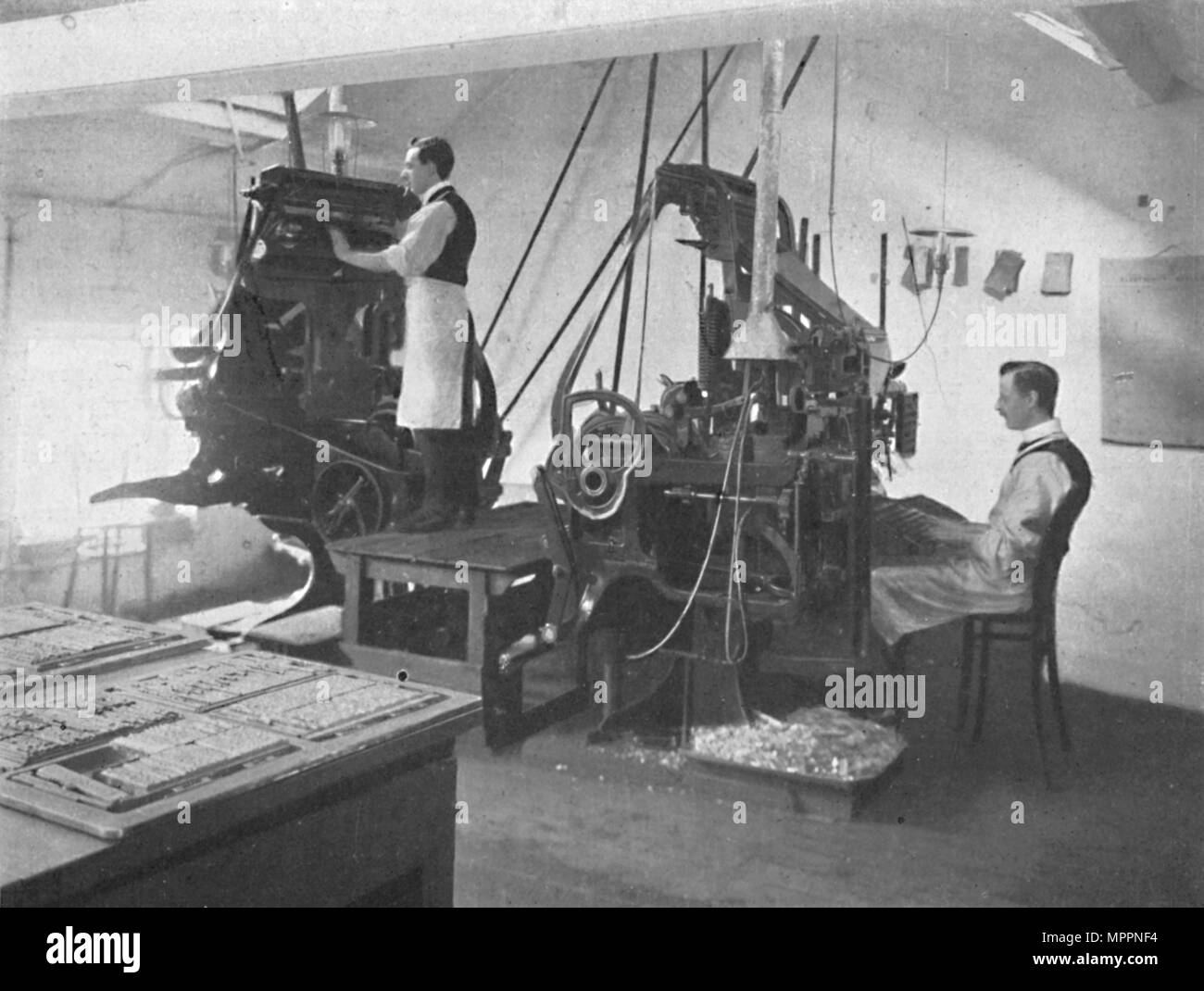 'L'Linotypes', 1916. Artista: sconosciuto. Foto Stock