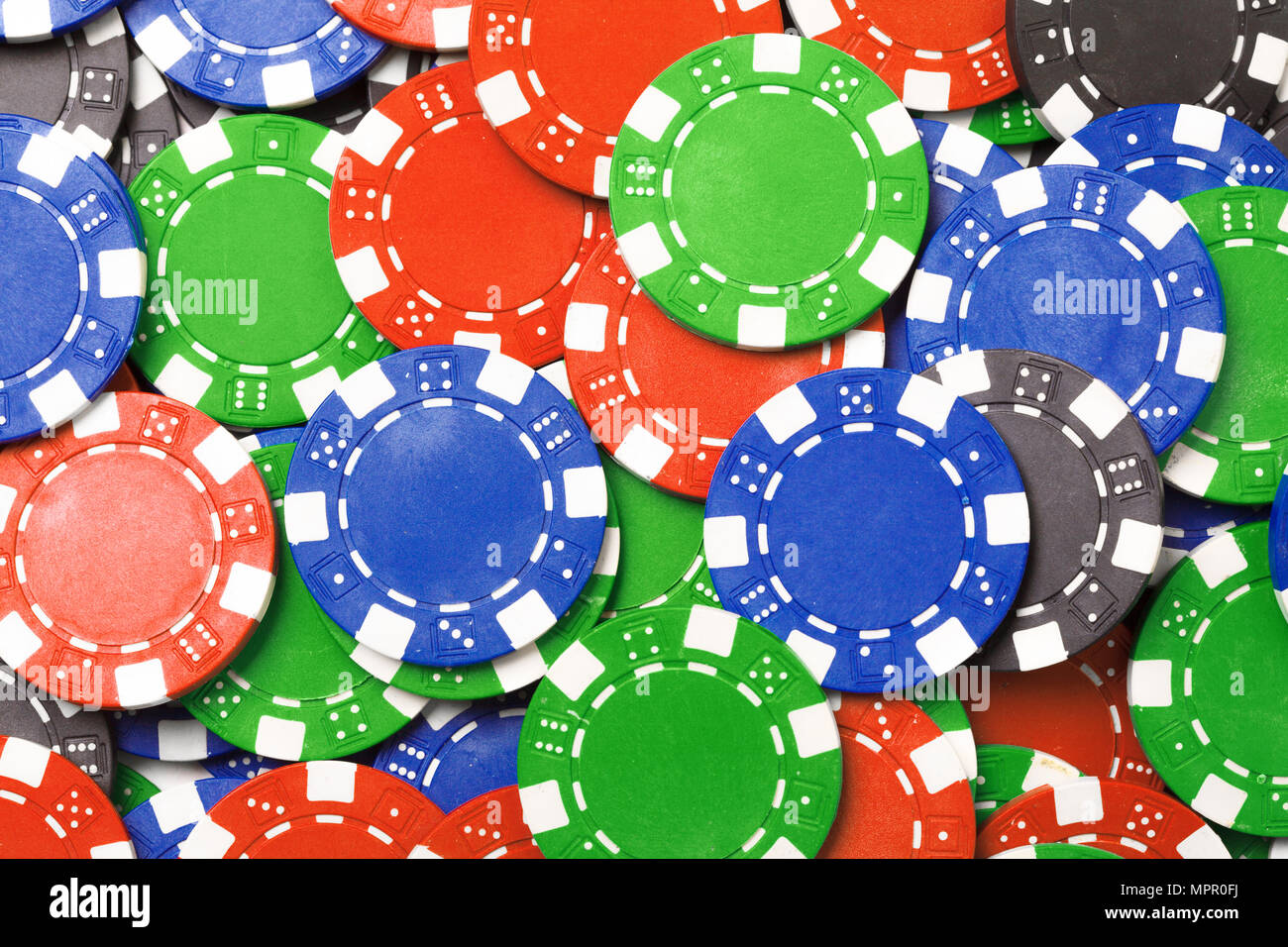 Colore rosso verde blu poker chips sfondo Foto Stock