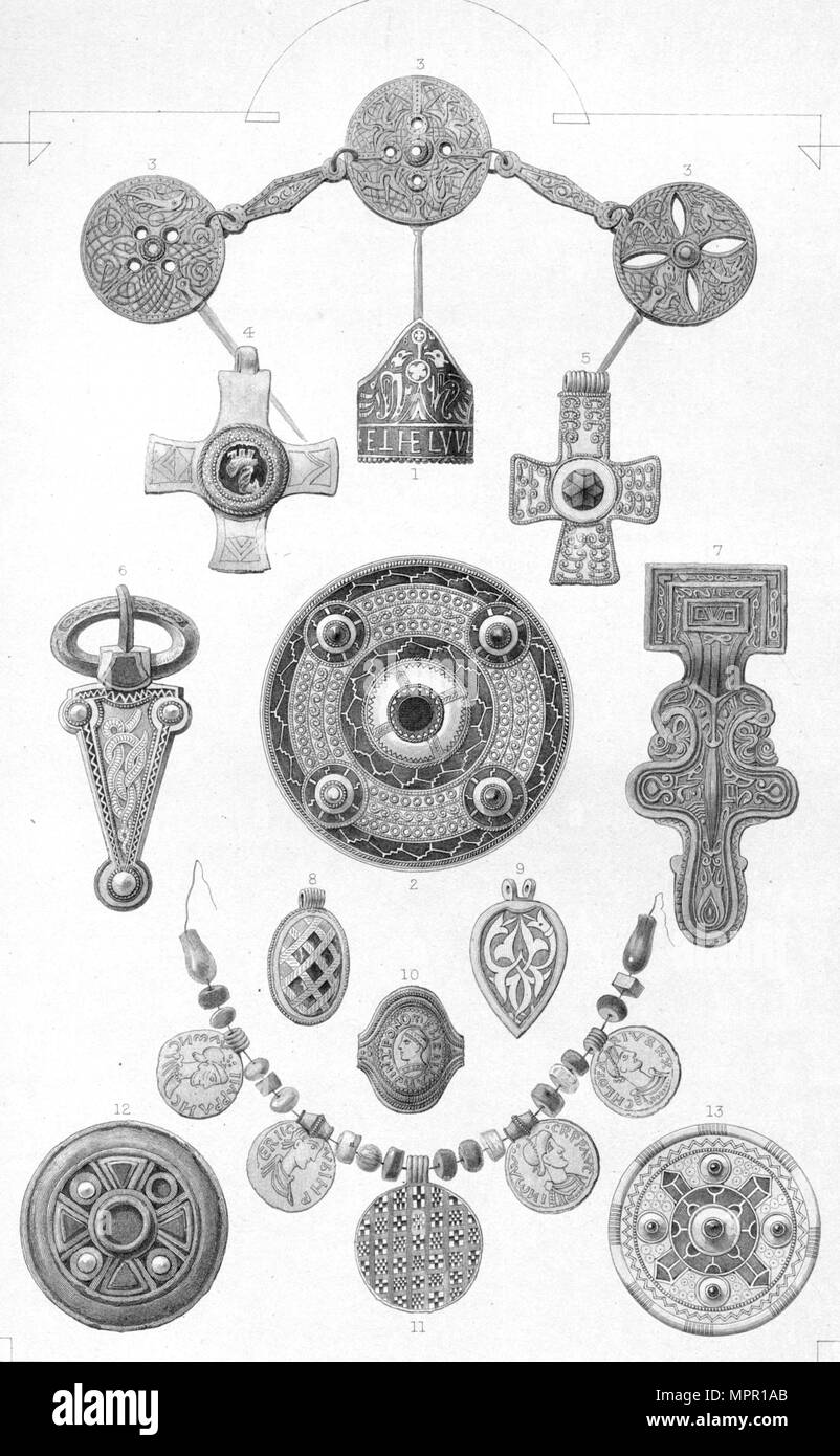 "Reliquie anglosassone. Ornamenti personali di oro e bronzo", 1886. Artista: Robert Anderson. Foto Stock
