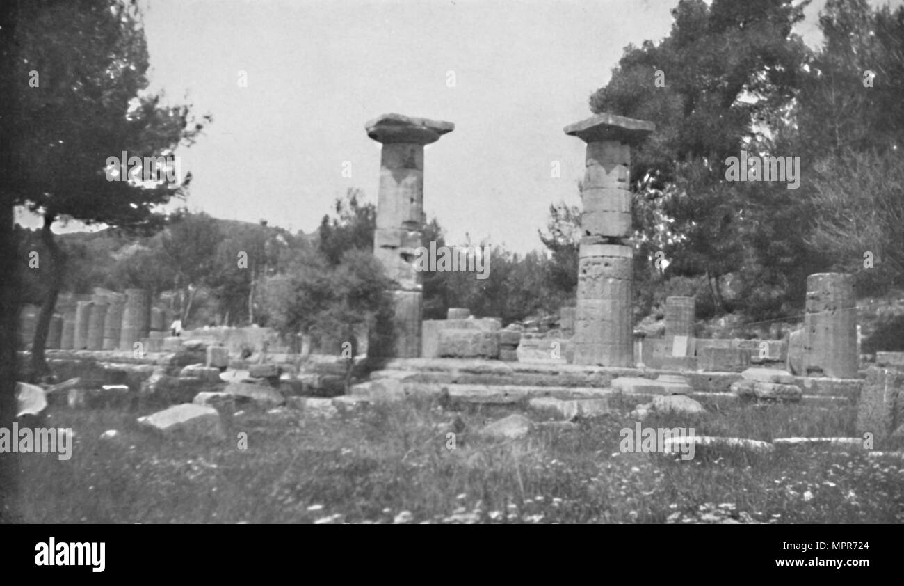 " Il Tempio di Hera ad Olimpia', 1913. Artista: sconosciuto. Foto Stock