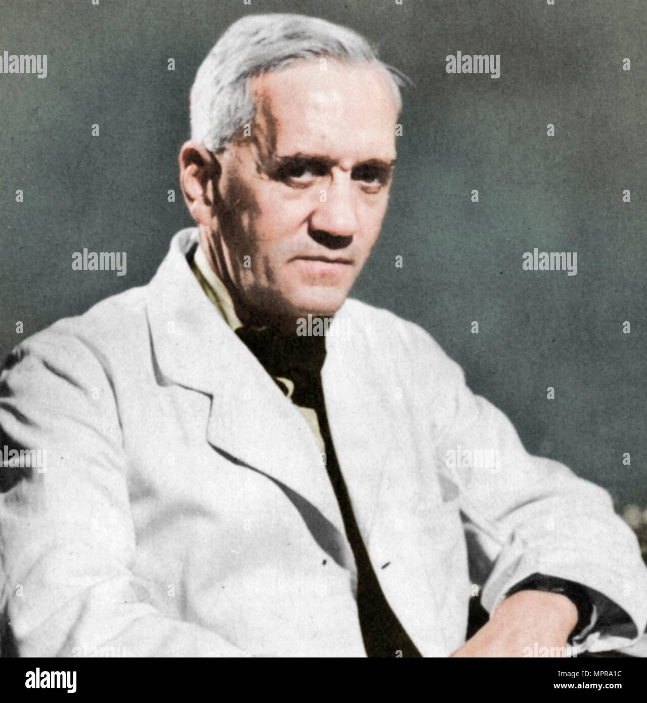Alexander Fleming, bacteriologist scozzese, c1930s. Artista: sconosciuto. Foto Stock