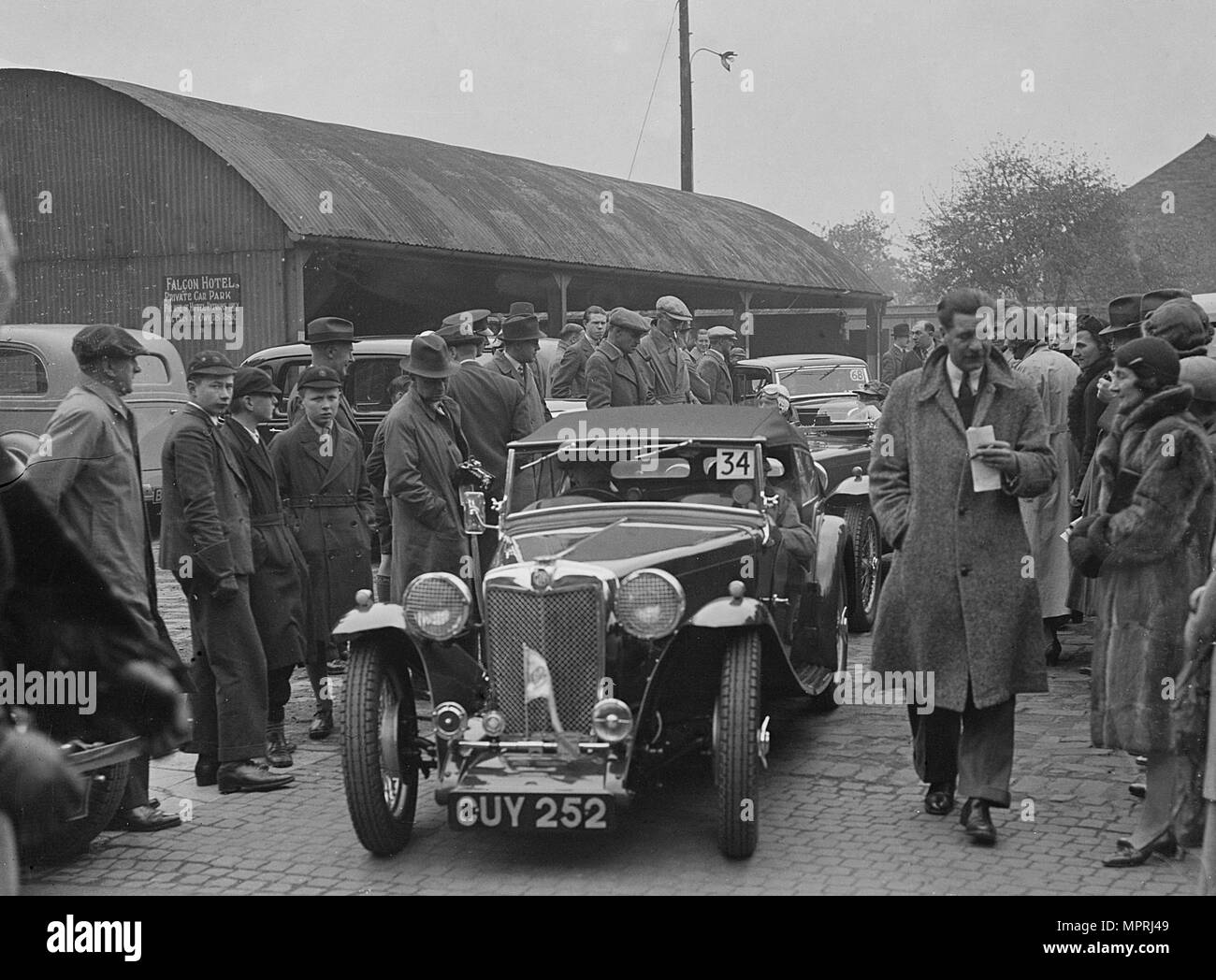 MG TA di HA Mecrow al Rally RAC, 1939. Artista: Bill Brunell. Foto Stock