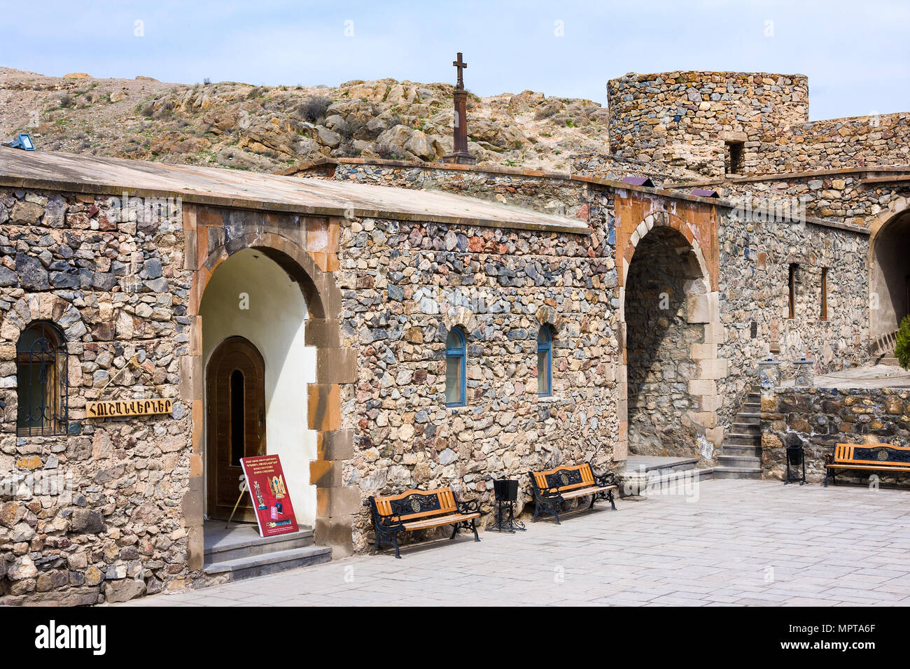 Khor Virap, Armenia - Marzo 16, 2018: Famoso Khor Virap Monastero Armenia-Turkey sul confine vicino Monte Ararat, Armenia Foto Stock