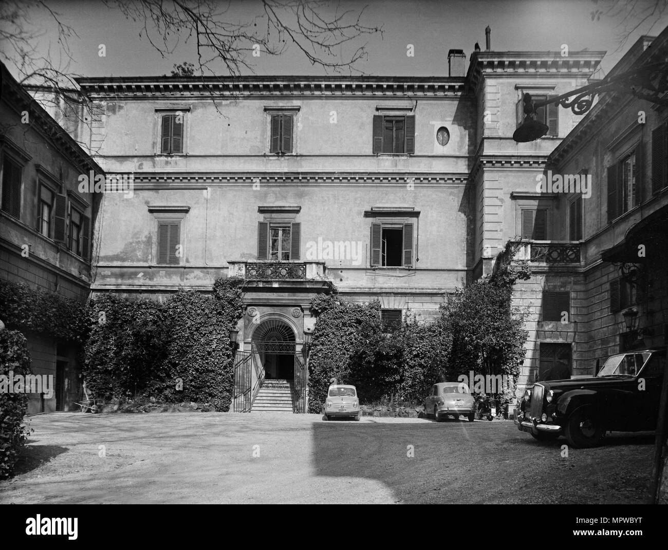 Palazzo Orsini, residenza dell'ambasciatore britannico presso la Santa Sede, Roma, Italia, 1961. Artista: sconosciuto. Foto Stock
