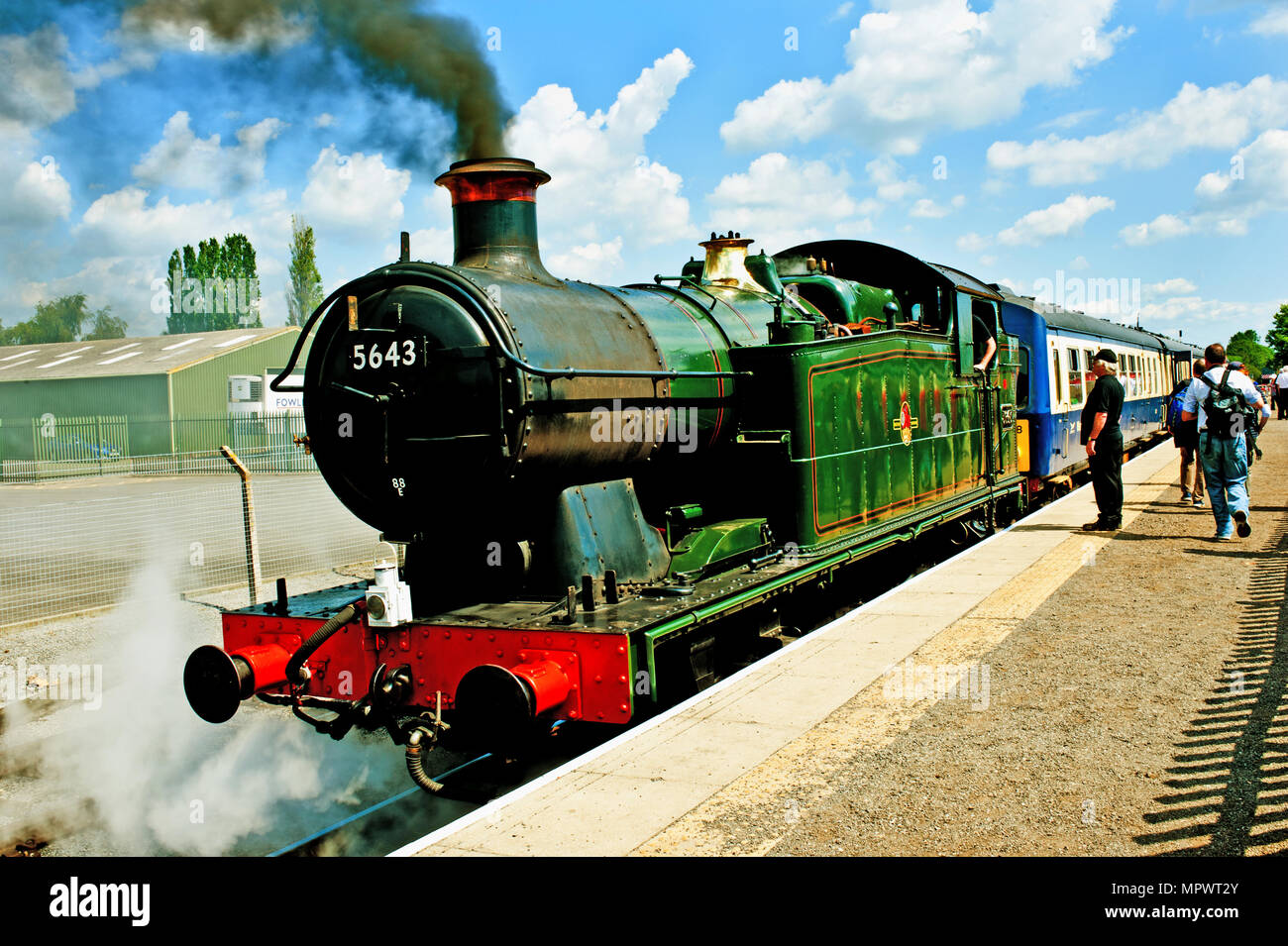 Classe 56xx n. 5643 at Leeming Bar, Wensleydale railway, North Yorkshire, Inghilterra Foto Stock