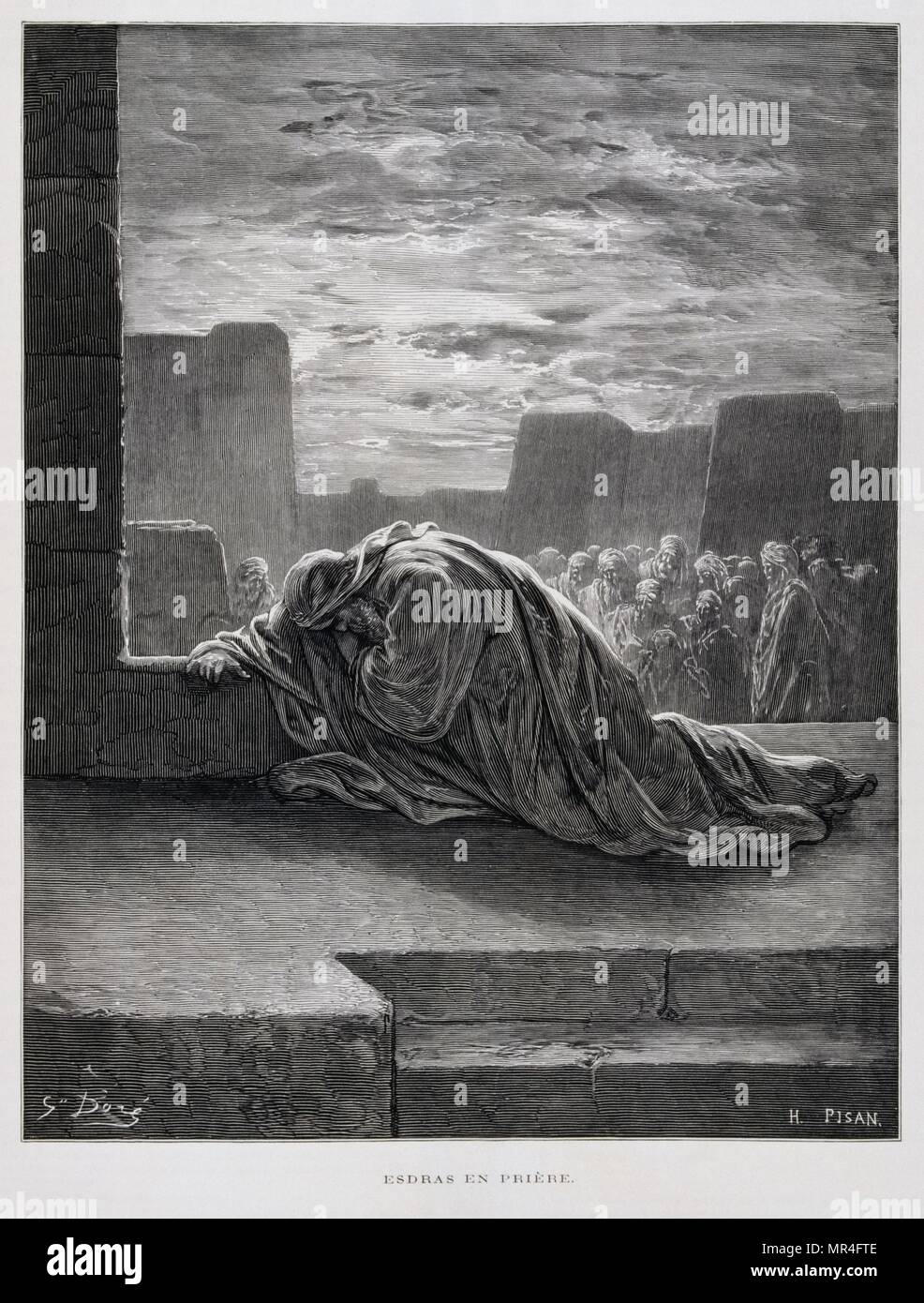 Esdra lamenti in preghiera, illustrazione dal Dore la Bibbia 1866. Nel 1866, l'artista francese e illustrator Gustave Doré (1832-1883), ha pubblicato una serie di 241 incisioni in legno per una nuova edizione deluxe del 1843 traduzione francese di Biblia Vulgata, popolarmente conosciuta come la Bibbia de Tours. Questa nuova edizione è stata conosciuta come La grande Bibbia de Tours e le sue illustrazioni sono state un grande successo. Esdra (fl. 480-440 A.C. E), era un ebreo Scribe e un sacerdote. Rientrato dall esilio babilonese e reintrodotta la Torah in Gerusalemme Foto Stock