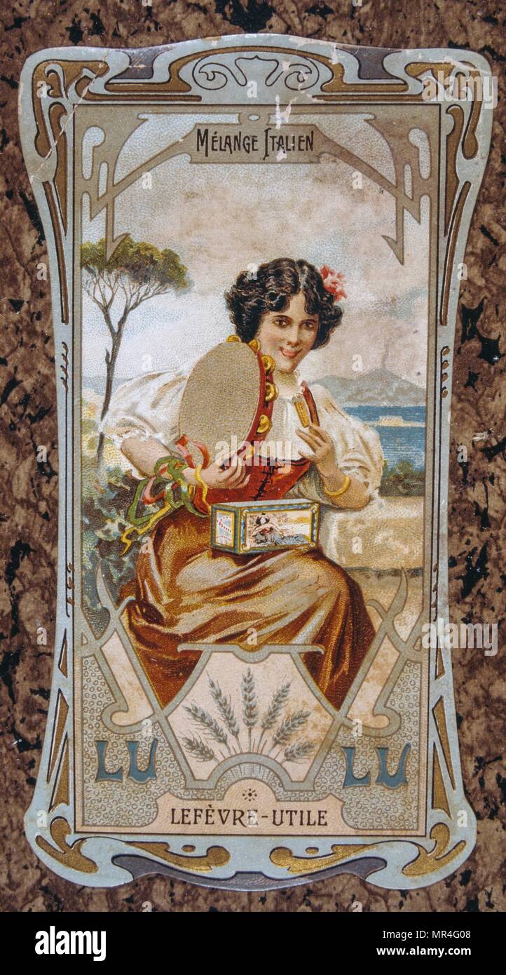 Cartolina francese del 1900 raffigurante una donna italiana tenendo una selezione di dolci nella casella Foto Stock
