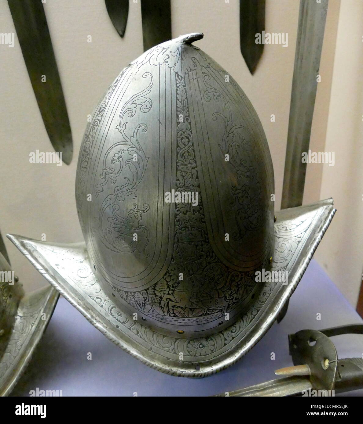 Veneziana del secolo XVI il casco indossato da un soldato del palazzo ducale esercito Foto Stock