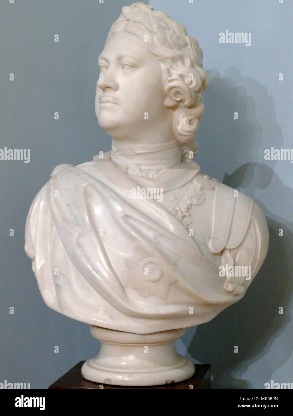 Busto in marmo raffigurante l'imperatore russo Pietro I. datato circa 1790. Da Shubin Foto Stock