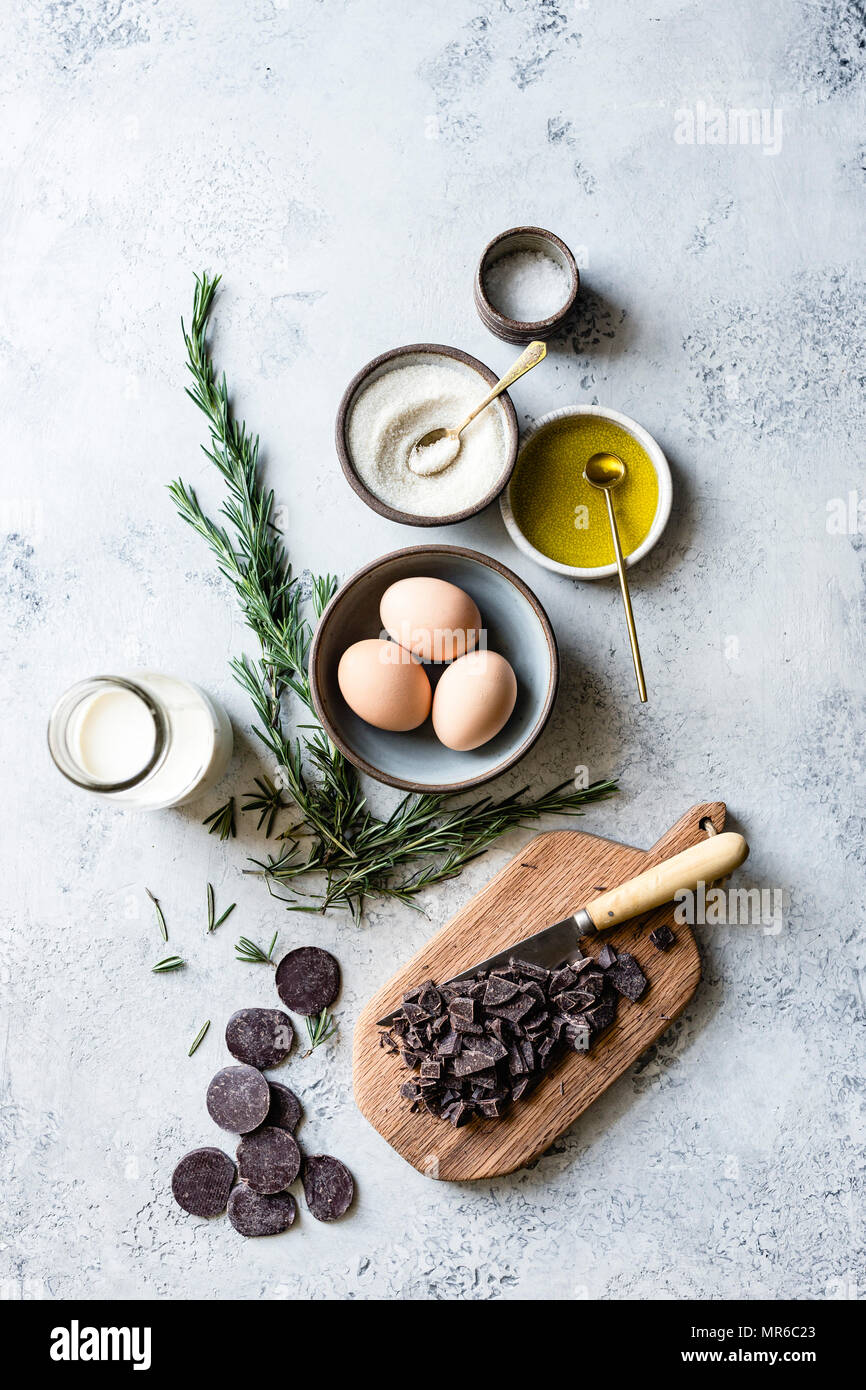 Ingredienti per il cioccolato pentole de Crema Foto Stock