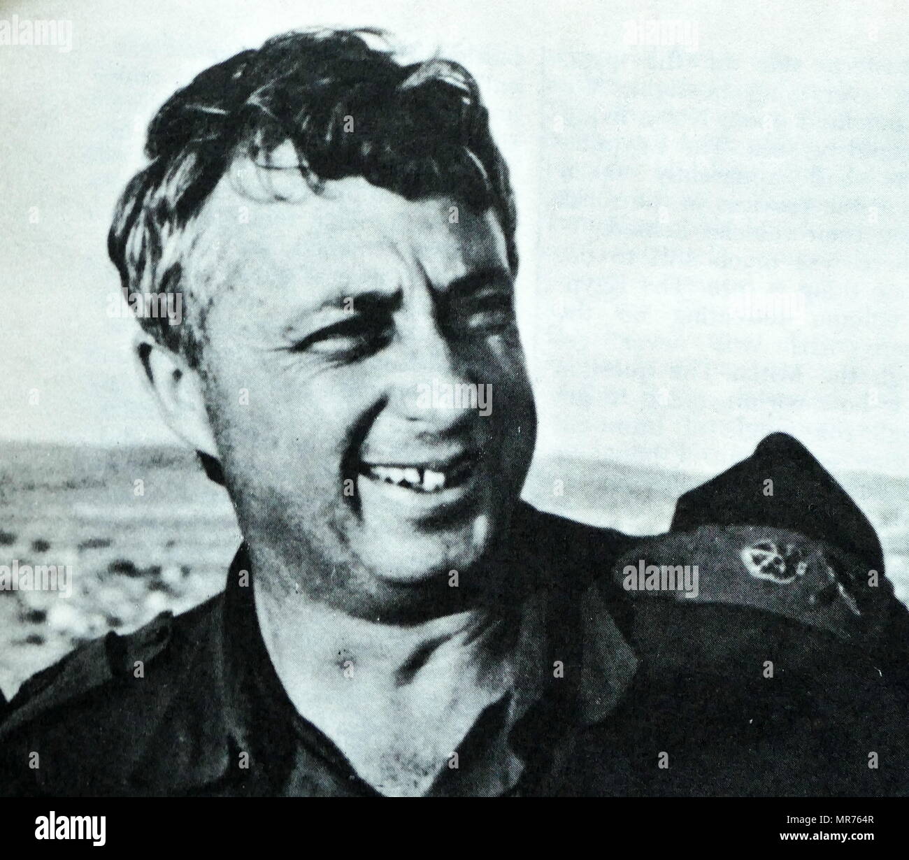 Generale Ariel Sharon durante la guerra dei Sei Giorni, 1967. Ariel Sharon (1928-2014); generale israeliano e politico. Il primo ministro di Israele a partire dal mese di marzo 2001 fino ad aprile 2006. Foto Stock