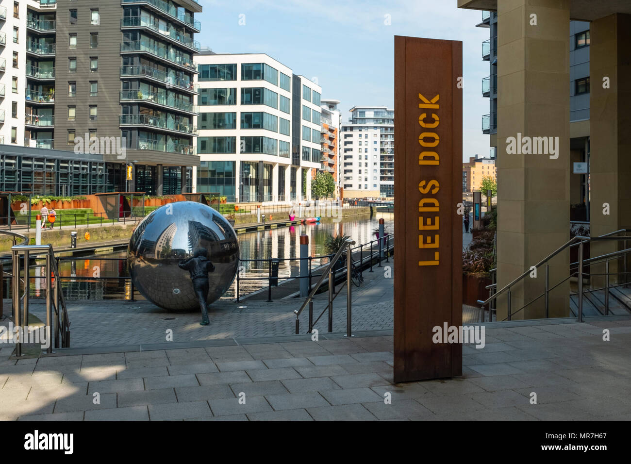 Leeds Dock formerley Clarence Dock nel centro di Leeds. Foto Stock