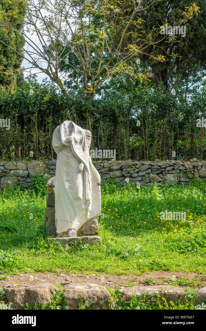 Le rovine romane lungo la Via Appia Antica (Appia Antica a Roma. Foto Stock
