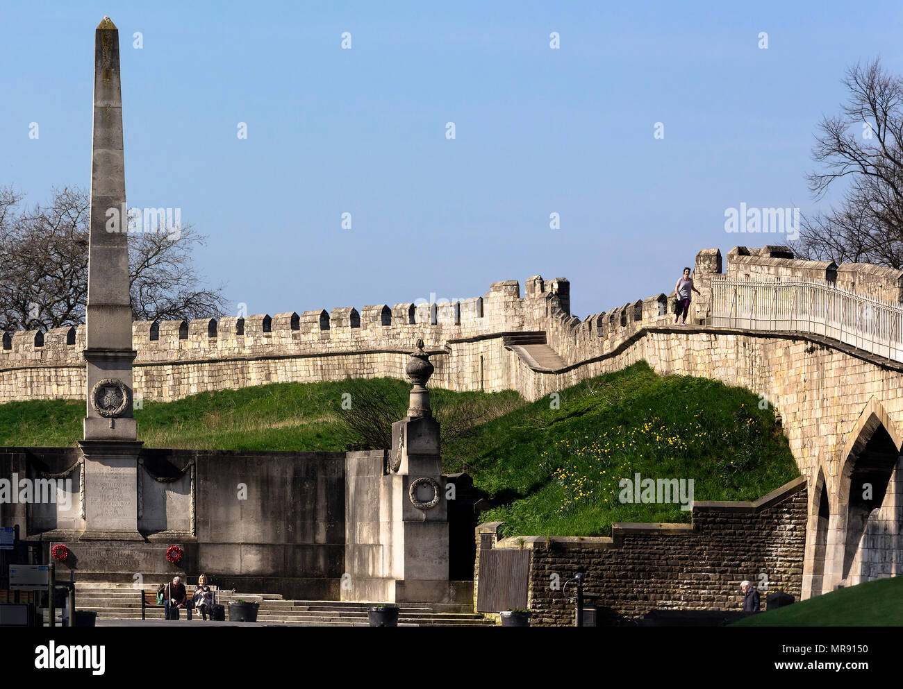 Muro Romano e monunment,York Inghilterra. Foto Stock