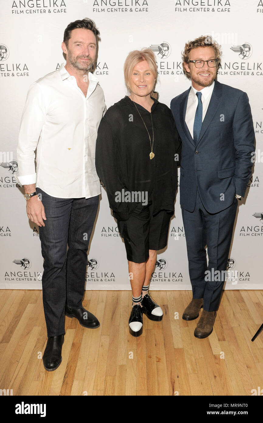 New York, NY - 24 Maggio 2018: Hugh Jackman, Deborra-Lee Furness, Simon Baker frequentare speciale proiezione del respiro ospitato da Deborra-Lee Furness e Hugh Jackman a Angelika Film Center Foto Stock