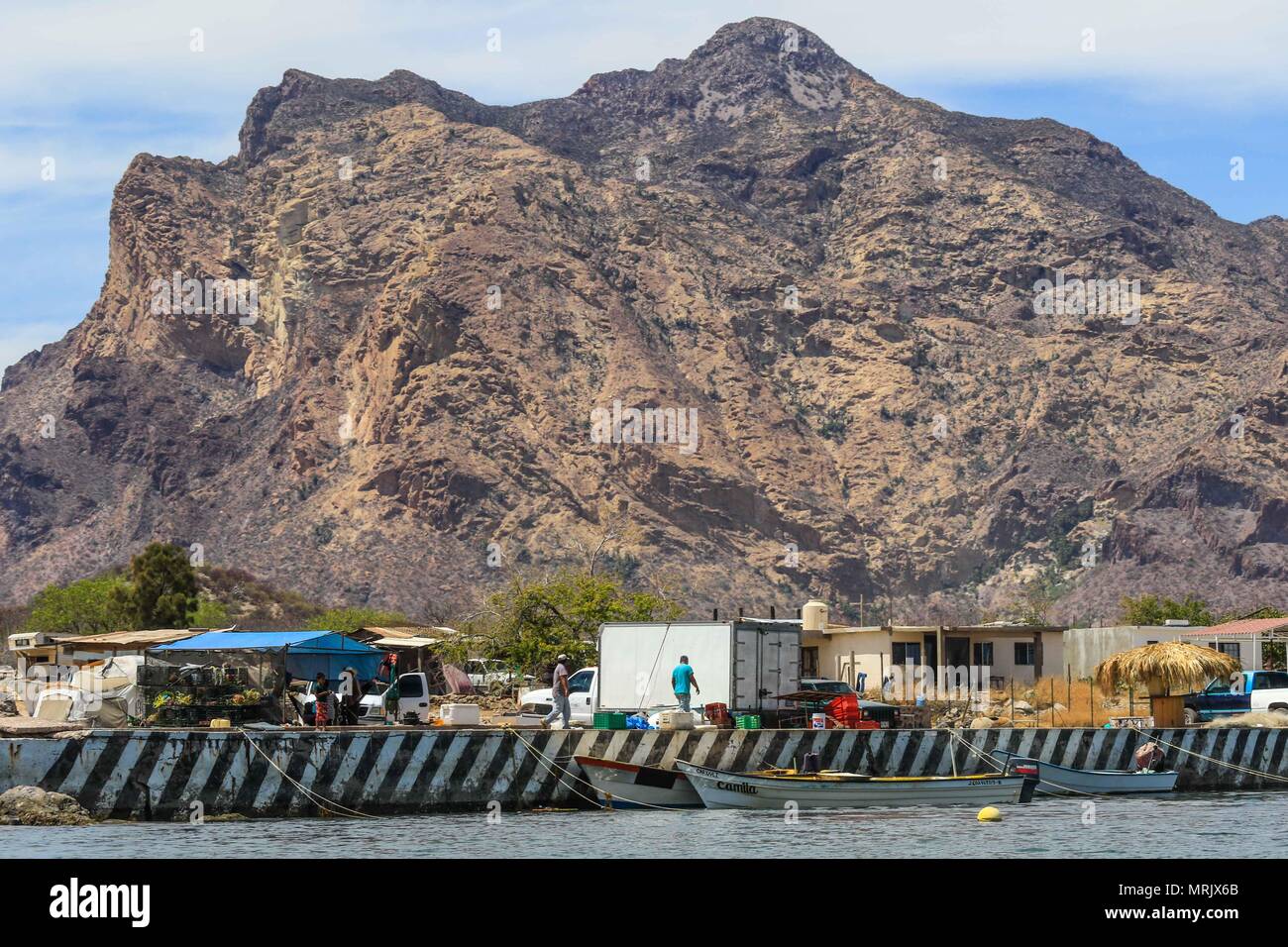 Relazione della vita e gli abitanti della comunità dei pescatori La Manga, una colonia che sembra così marginale come privilegiate per i benefici del mare, individuare Foto Stock