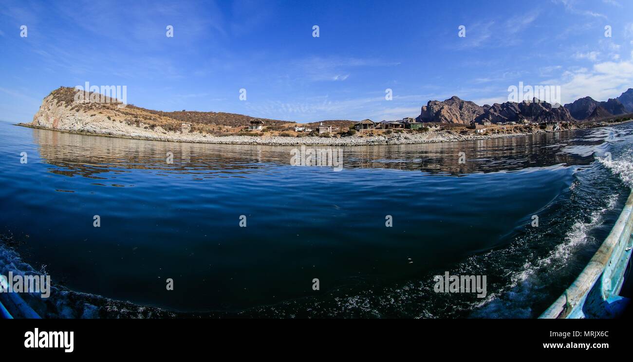 Relazione della vita e gli abitanti della comunità dei pescatori La Manga, una colonia che sembra così marginale come privilegiate per i benefici del mare, individuare Foto Stock
