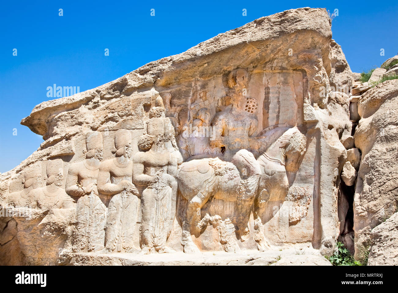 Naqsh-e Rajab e due rilievi di roccia nei pressi di Persepolis, parte del Marvdasht complesso culturale. Iran Foto Stock