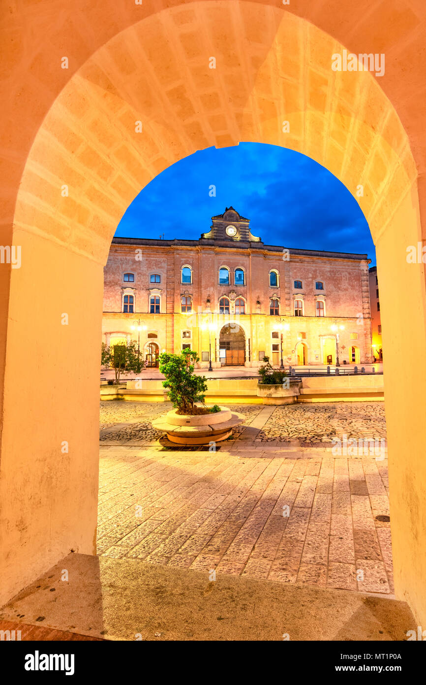 Matera, Basilicata, Italia: Telaio look della Piazza Vittorio Veneto Foto Stock