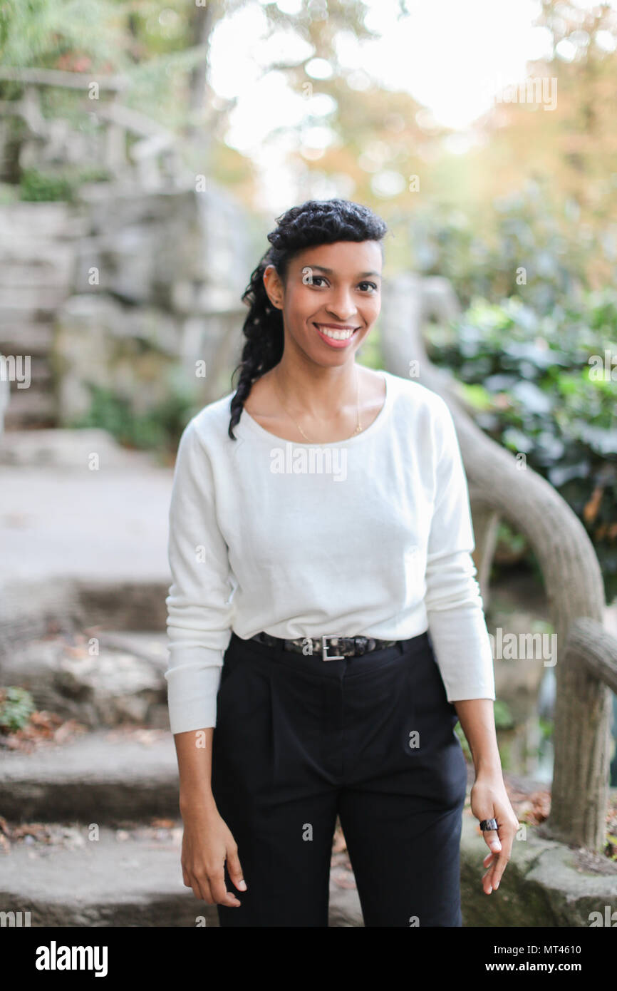 camicia bianca e nera donna