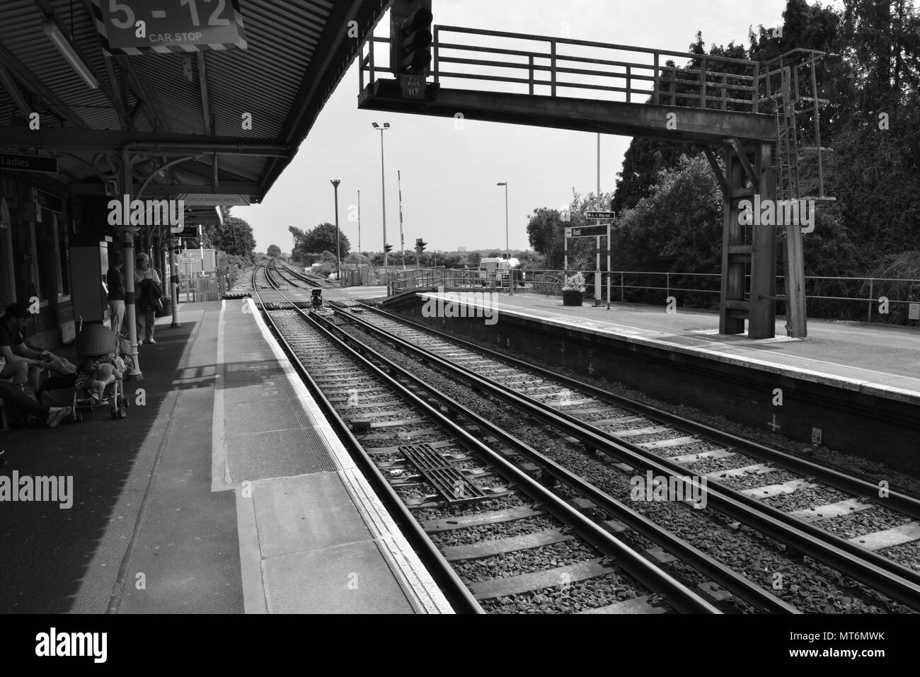 Stazione di Ford piattaforma in Ford, West Sussex Foto Stock