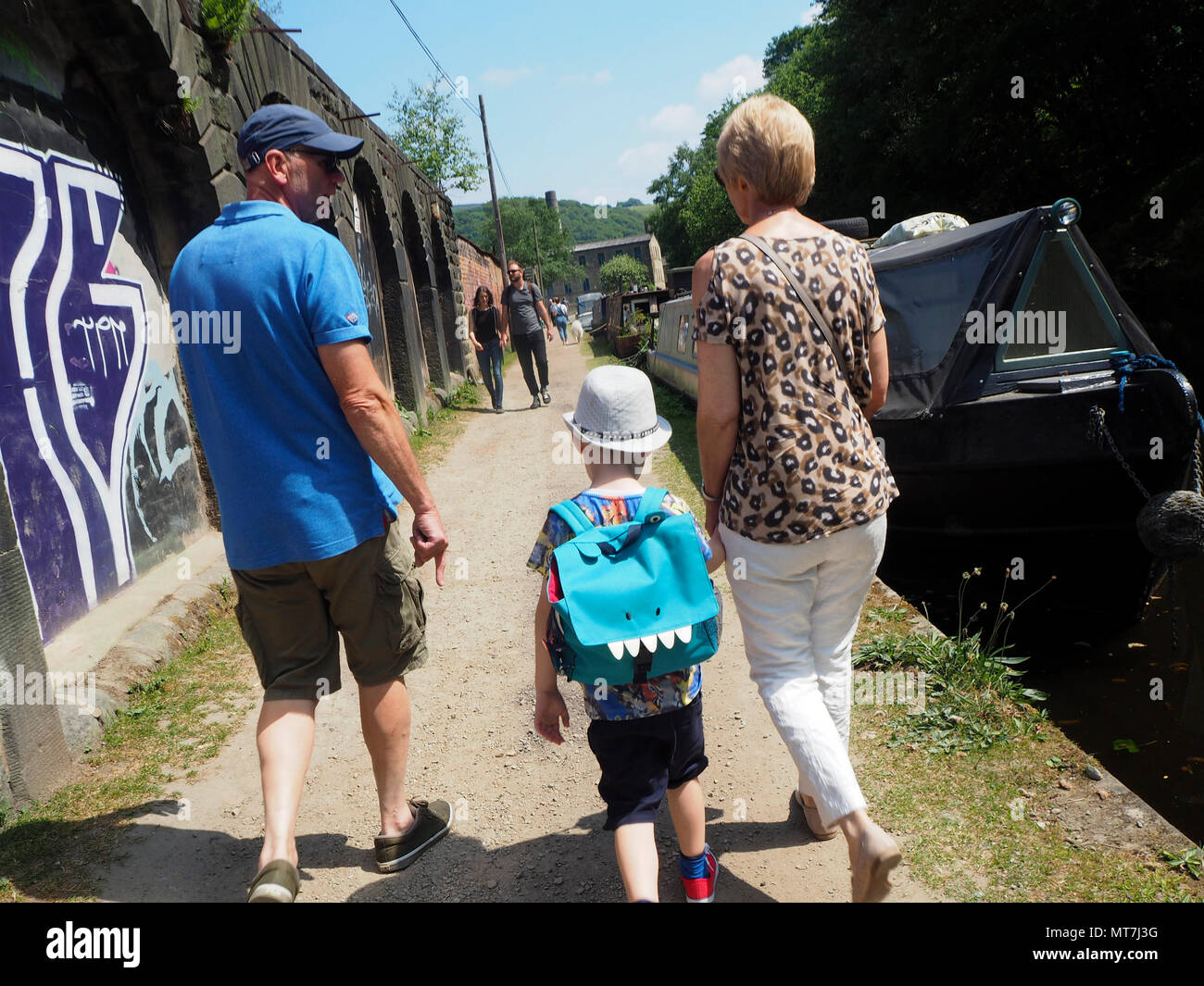 Hebden Bridge & Rochdale Canal marciapiede Foto Stock