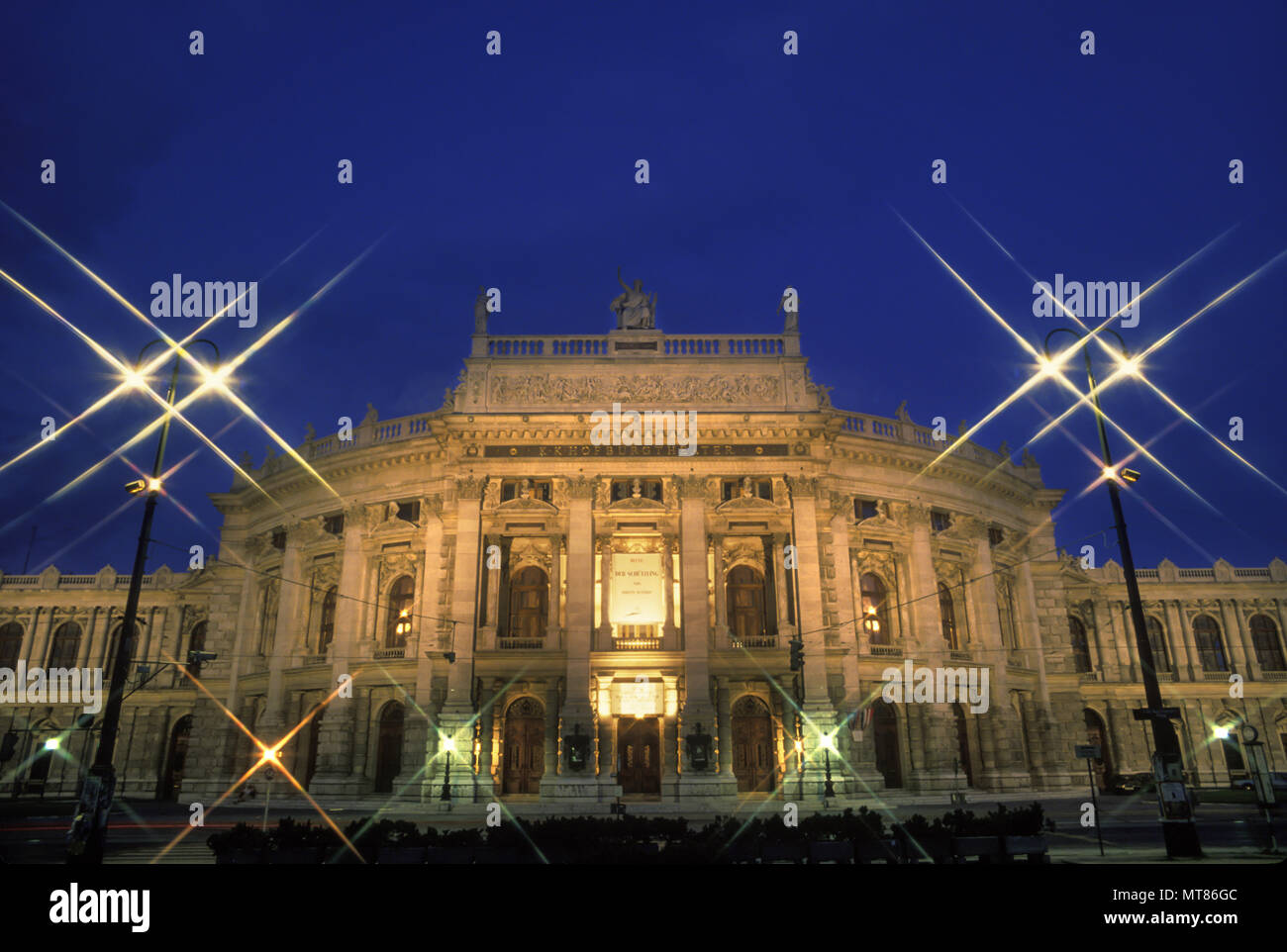 1988 storico teatro nazionale RINGSTRASSE Vienna AUSTRIA Foto Stock