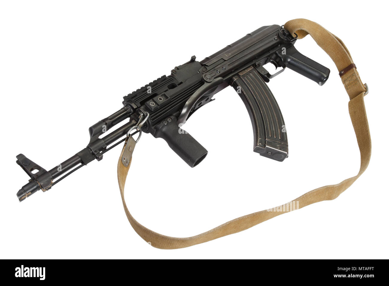 Kalashnikov AK-47 isolato su bianco Foto stock - Alamy