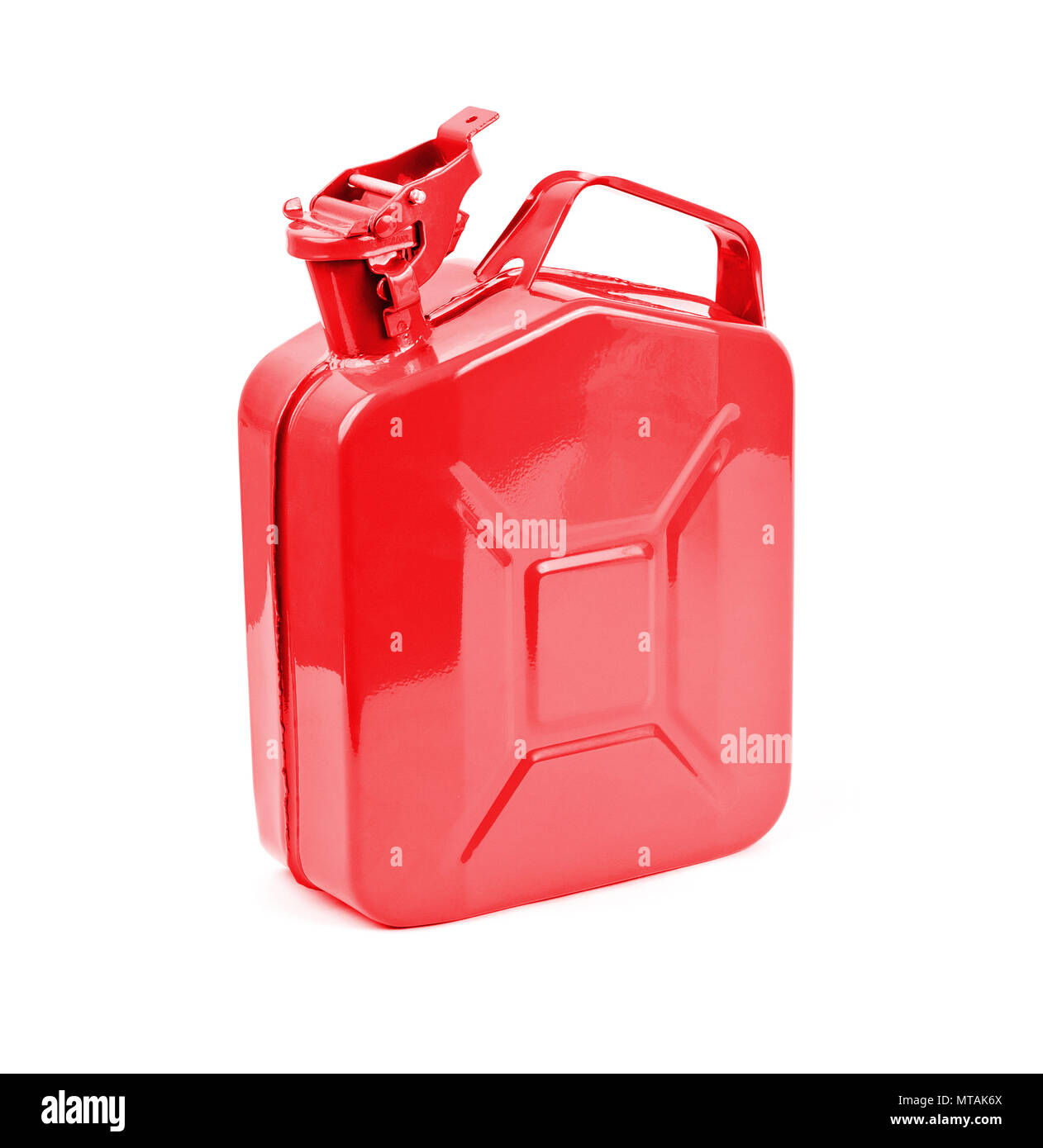 Bidone di colore rosso su sfondo bianco. Canister per la benzina, gas  diesel Foto stock - Alamy