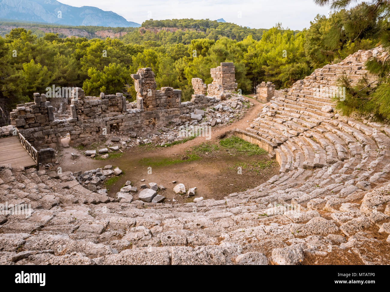 Anfiteatro in pietra nella città antica Phaselis Faselis caposaldo storico della Turchia Foto Stock
