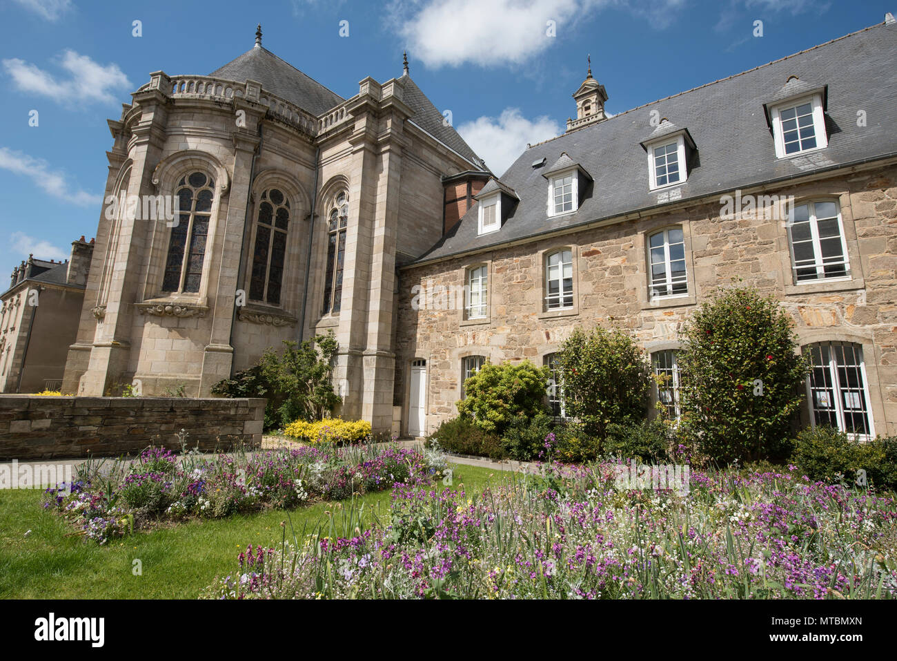 Chapelle Sainte-Anne, è attaccato all'ex convento e monastero oggi un centro culturale per Lannion, Côtes-d'Armor, Brittany, Francia. Foto Stock