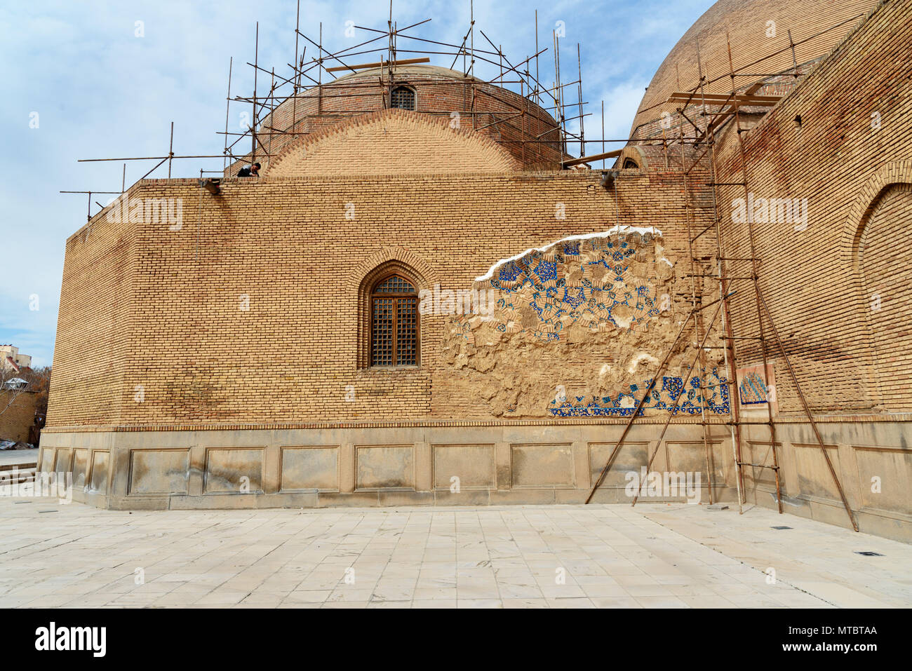 Vista della Moschea Blu. La moschea sono stati costruiti nel 1465. Tabriz. Oriente Azerbaigian provincia. Iran Foto Stock
