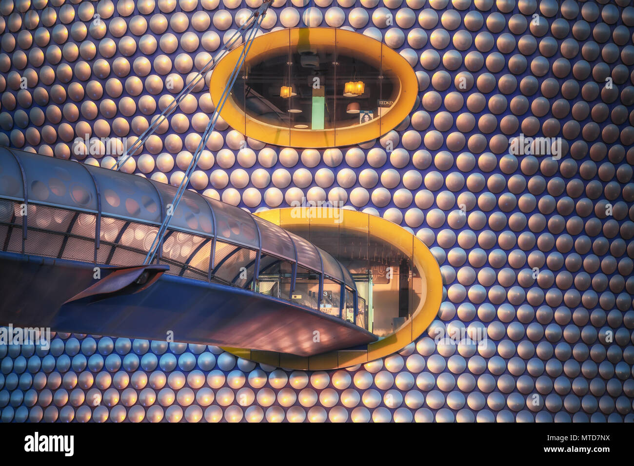 L'entrata dell'edificio Selfridges a Birmingham, Regno Unito Foto Stock