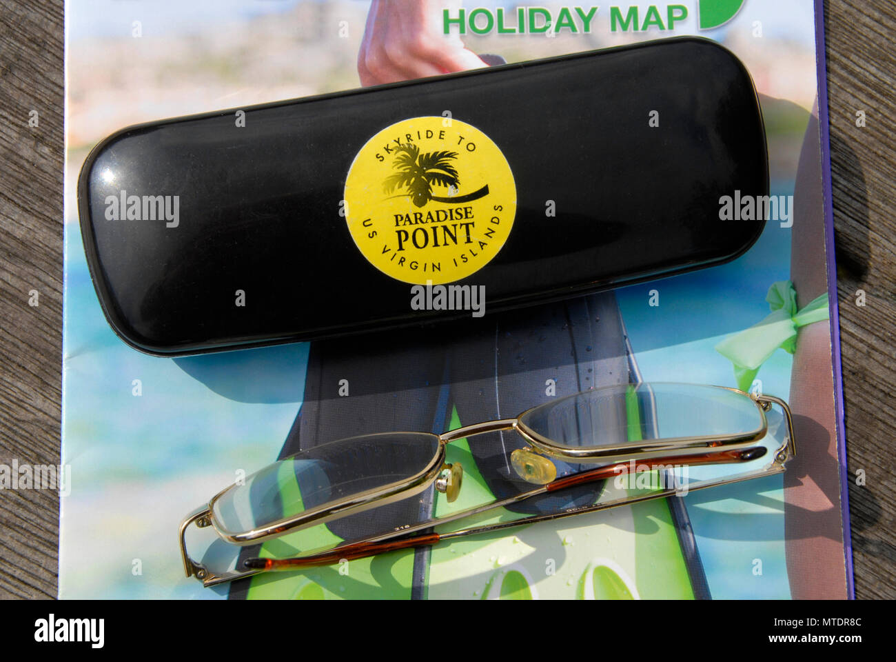 Adesivo di Souvenir per vacanza ai Caraibi su occhiali caso Foto Stock