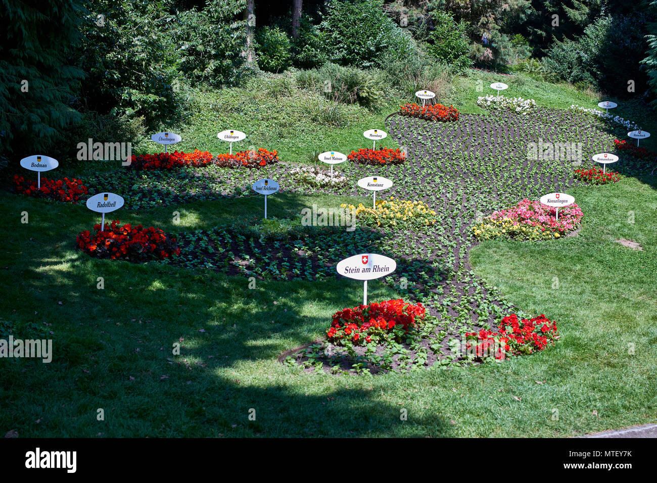 Giardino conformato come il Lago di Costanza con le diverse regioni intorno al lago, giardini di Mainau Foto Stock