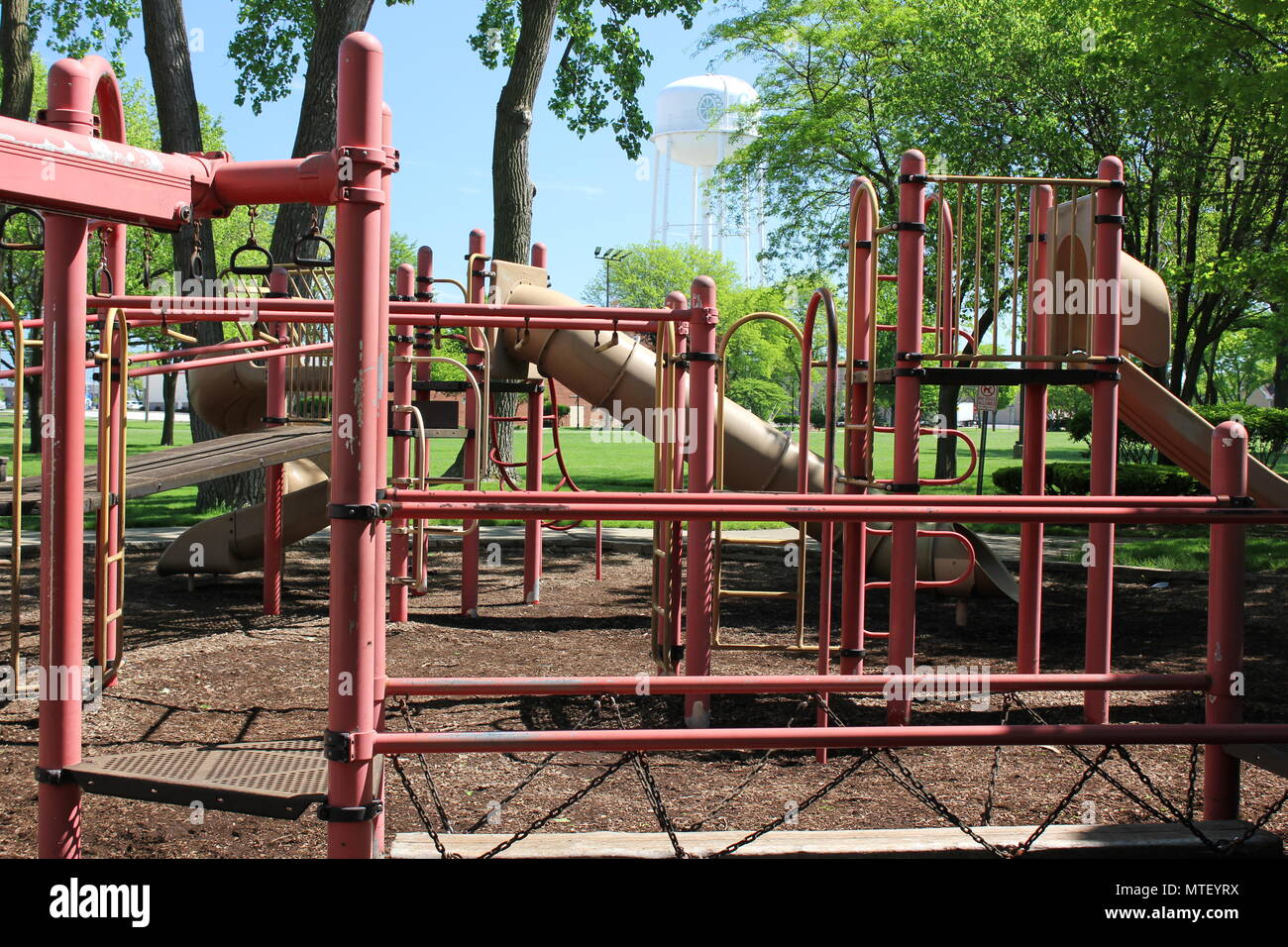 Set Attrezzature Plastica Da Parco Giochi Per Bambini Accessori Kelly Dolls