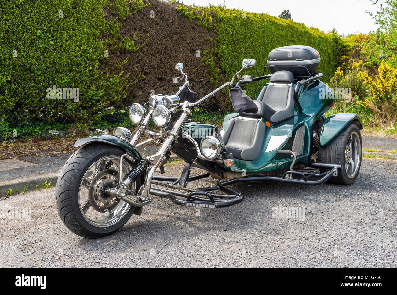 Motocicletta 3 ruote immagini e fotografie stock ad alta risoluzione - Alamy