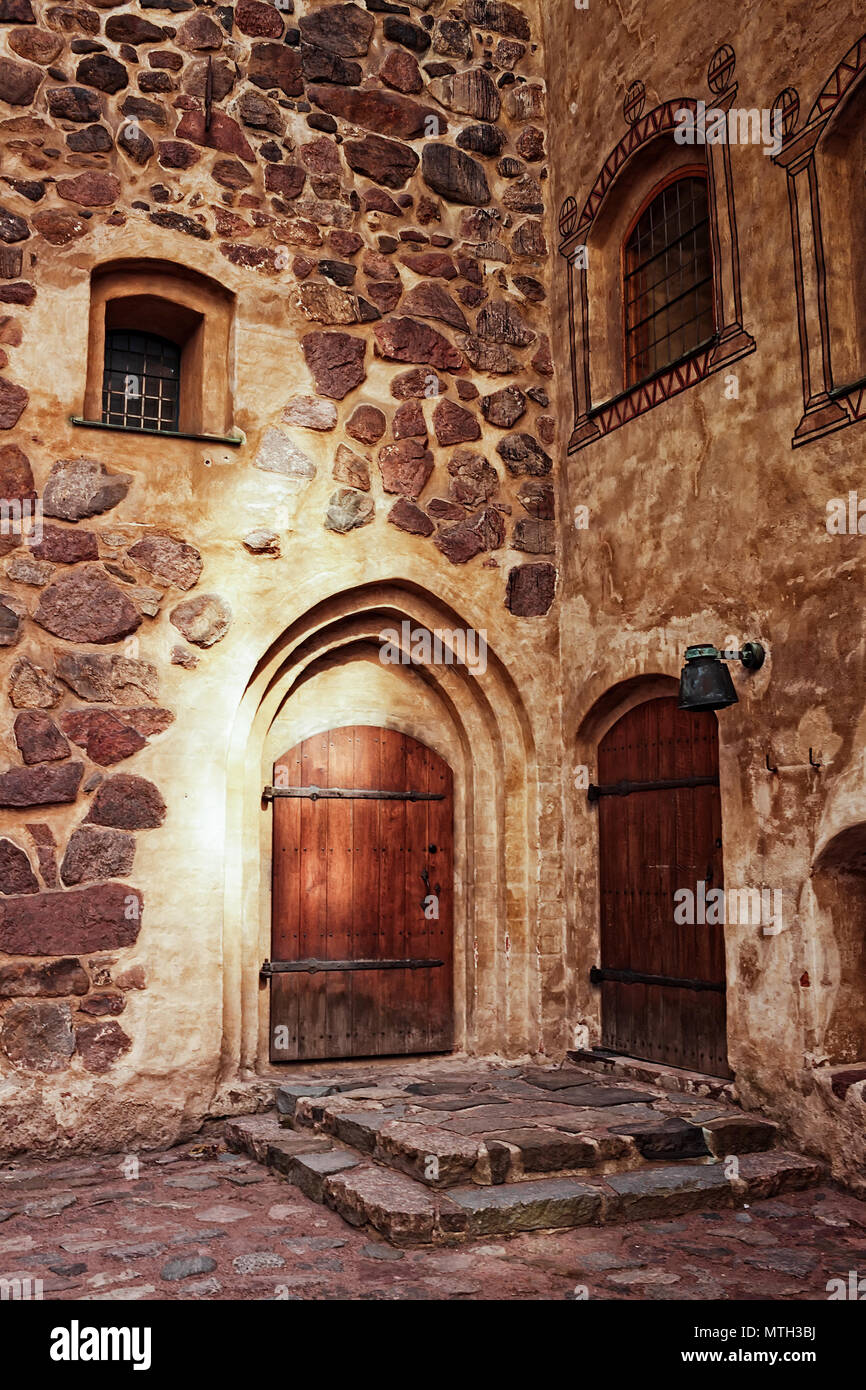 Un dettaglio architettonico presso il castello medievale di Turku, Finlandia. Il castello è il più antico in Finlandia e splendidamente restaurato. Foto Stock
