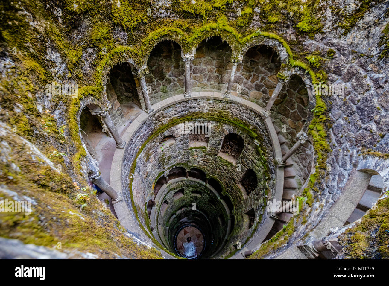 Bene in Quinta da Regaleira, Sintra, Portogallo Foto Stock