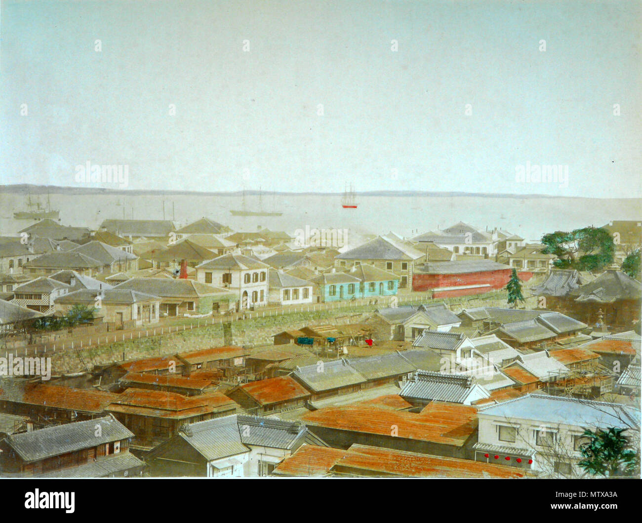 . Français : Photographies peintes du Japon datant d'avant 1886, d'aprés une nota marqué sur le livret contenant les photos. Auteur présumé des photos originales: Adolfo Farsari. Inglese: fotografia dipinta dal Giappone, risalenti a prima del 1886, secondo una nota scritta sull'album contenente le fotografie. Presunto autore della foto originale: Adolfo Farsari. prima del 1886. Adolfo Farsari (1841 - 1898) fotografie HDR da Esby (PARLA) 310 Japon-1886-38 Foto Stock