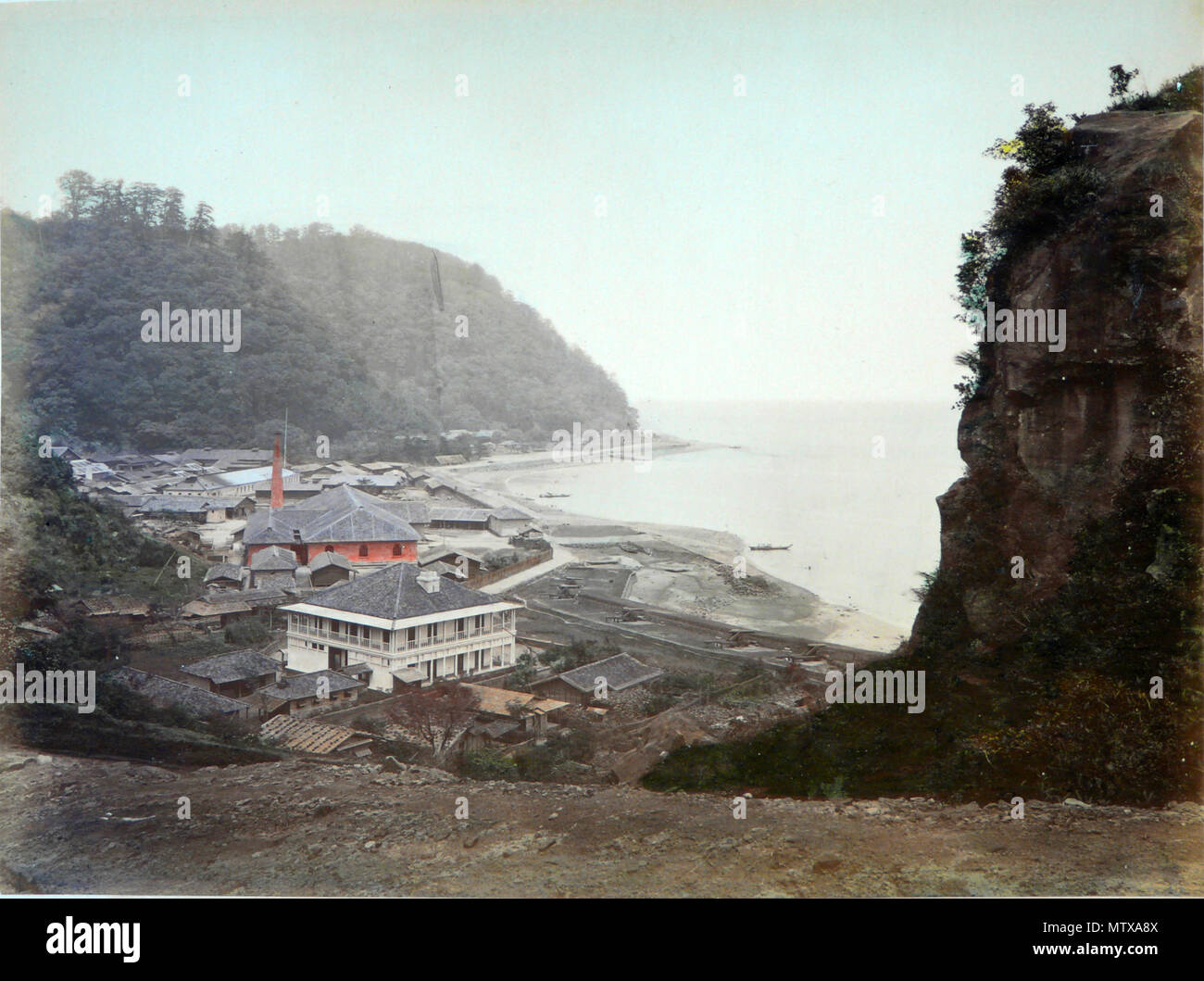 . Français : Photographies peintes du Japon datant d'avant 1886, d'aprés une nota marqué sur le livret contenant les photos. Auteur présumé des photos originales: Adolfo Farsari. Inglese: fotografia dipinta dal Giappone, risalenti a prima del 1886, secondo una nota scritta sull'album contenente le fotografie. Presunto autore della foto originale: Adolfo Farsari. prima del 1886. Adolfo Farsari (1841 - 1898) fotografie HDR da Esby (PARLA) 310 Japon-1886-43 Foto Stock